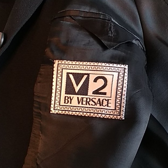 Retro V2 by Versace Jacket - Picture 11 of 15